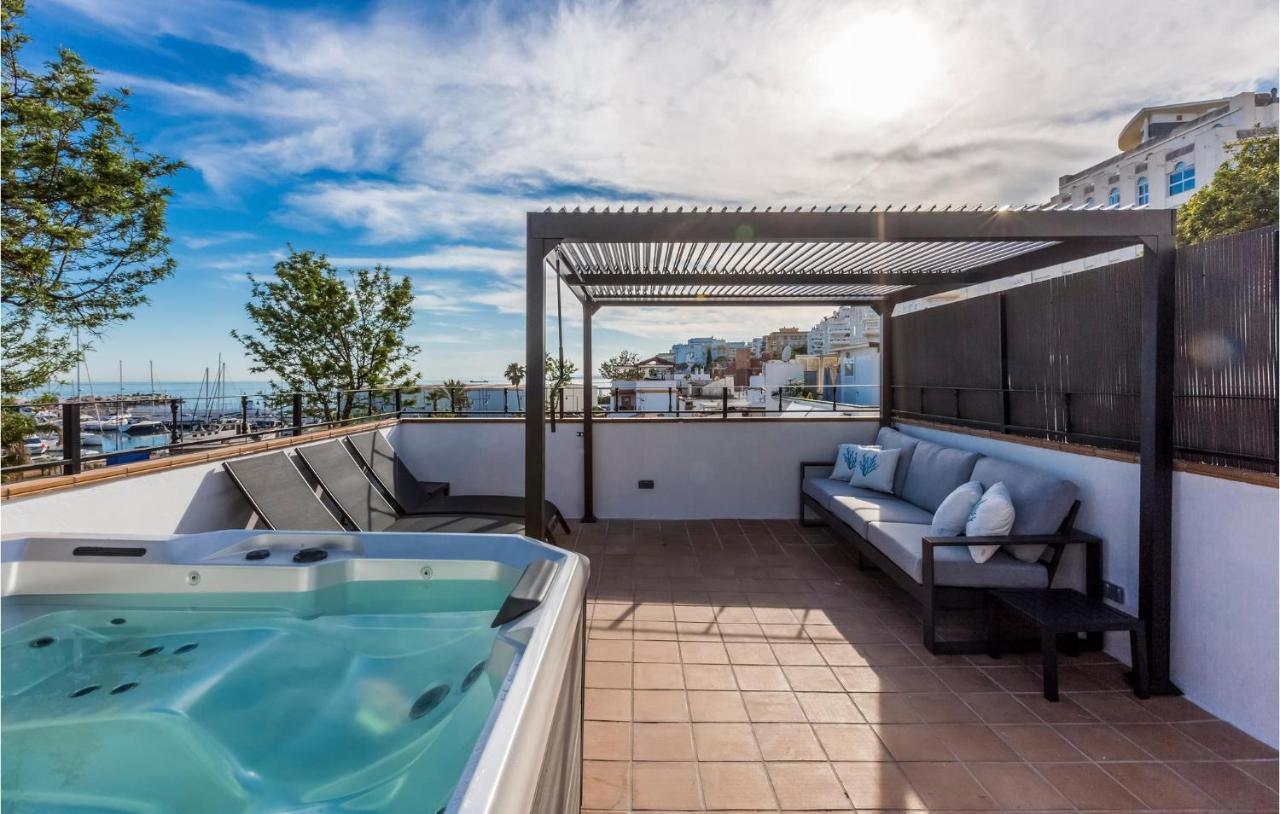 Gorgeous Home In Marbella With Kitchen Esterno foto